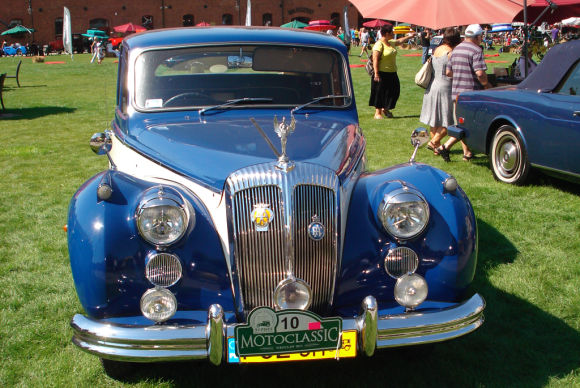 Daimler Empress