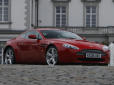 Aston Martin V8 Vantage - Zdjęcie 1