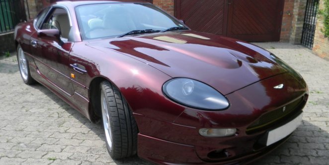Aston Martin DB7 V8 Aston Martin DB7 V8