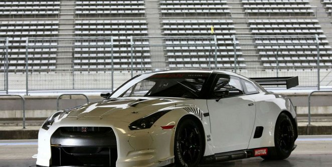 Nissan GT-R GT1 Nissan GT-R GT1