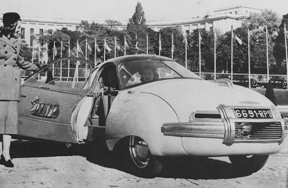 Panhard Dynavia - zdjęcie 9 Panhard Dynavia - zdjęcie 9