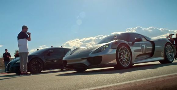 Ferrari LaFerrari vs McLaren P1 vs Porsche 918 Spyder Ferrari LaFerrari vs McLaren P1 vs Porsche 918 Spyder
