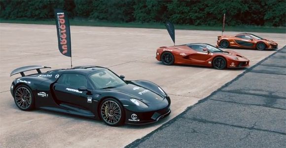 Ferrari LaFerrari vs McLaren P1 vs Porsche 918 Spyder Ferrari LaFerrari vs McLaren P1 vs Porsche 918 Spyder