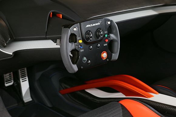 McLaren 675LT JVCKenwood McLaren 675LT JVCKenwood