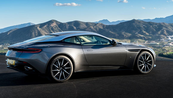 Aston Martin DB11 Aston Martin DB11
