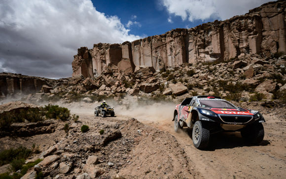 Peugeot 2008 DKR16 Peugeot 2008 DKR16