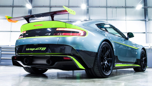 Aston Martin Vantage GT8 Aston Martin Vantage GT8