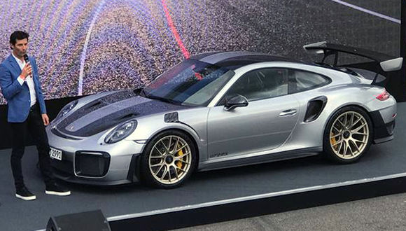 Porsche 911 GT2 RS Porsche 911 GT2 RS
