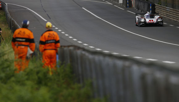 Porsche 919 Hybrid Porsche 919 Hybrid