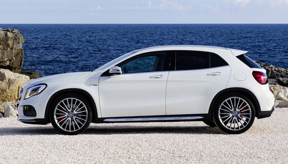 Mercedes-AMG GLA 45 Mercedes-AMG GLA 45