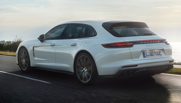 Porsche Panamera Turbo S E-Hybrid Sport Turismo Porsche Panamera Turbo S E-Hybrid Sport Turismo