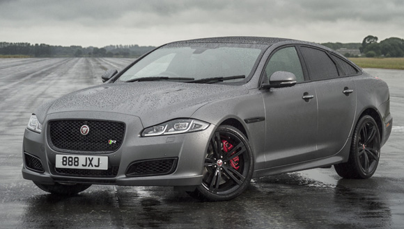 Jaguar XJR575 Jaguar XJR575