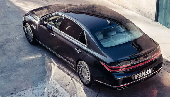 Genesis G90 Genesis G90
