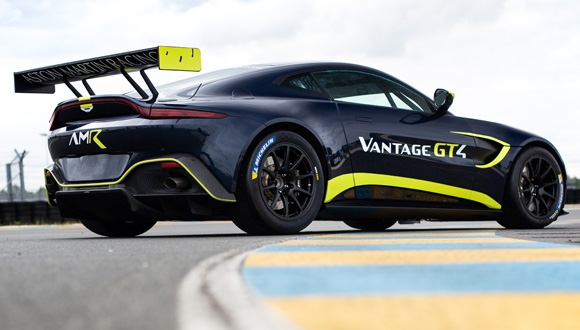 Aston Martin Vantage GT4 Aston Martin Vantage GT4