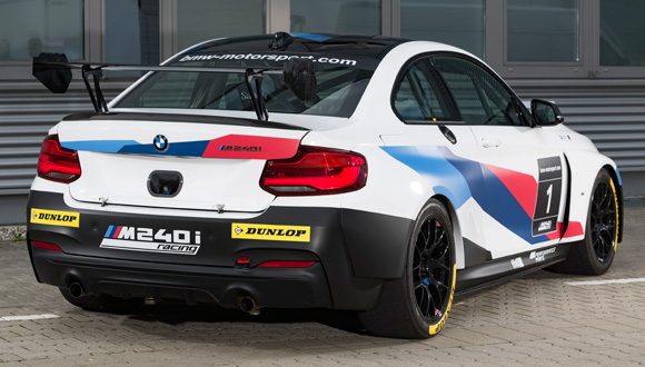 BMW M240i Racing BMW M240i Racing