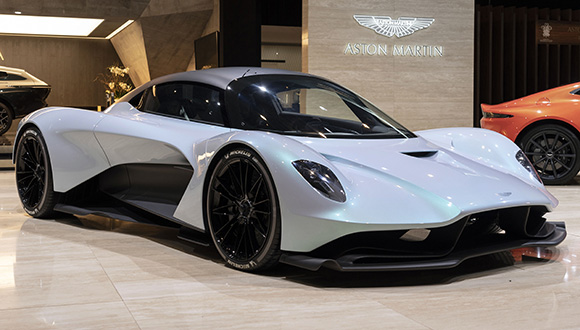 Aston Martin AM-RB 003 Aston Martin AM-RB 003