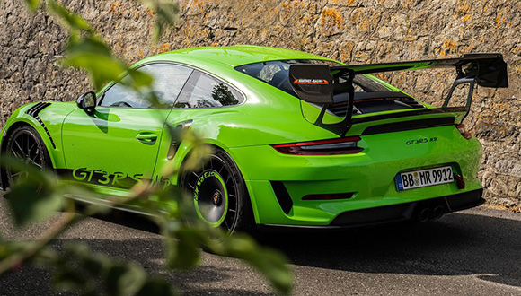 Porsche 911 GT3 RS MR Porsche 911 GT3 RS MR