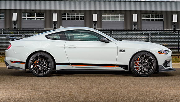 Ford Mustang Mach 1 Ford Mustang Mach 1