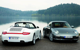 Porsche 911 Carrera 4