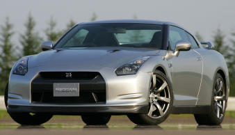 Nissan GT-R