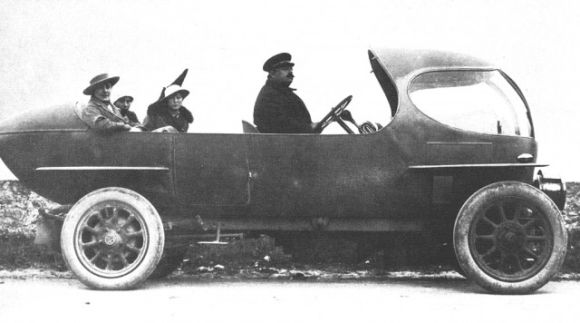 Alfa 40/60 HP Aerodynamica - zdjęcie 7 Alfa 40/60 HP Aerodynamica - zdjęcie 7