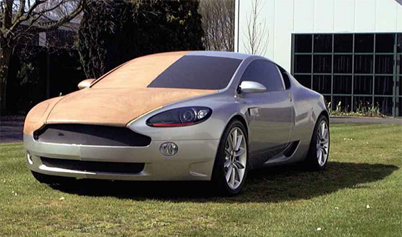 Aston Martin AM 305 - zdjęcie 4 Aston Martin AM 305 - zdjęcie 4