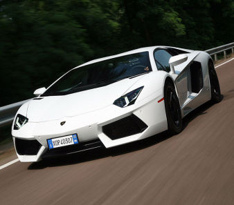 Lamborghini Aventador LP700-4 Lamborghini Aventador LP700-4