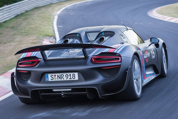 Porsche 918 Spyder Weissach Martini Racing Porsche 918 Spyder Weissach Martini Racing