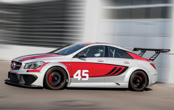Mercedes-Benz CLA 45 AMG Racing Series Mercedes-Benz CLA 45 AMG Racing Series