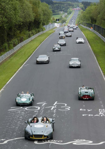 Aston Martin - parada Aston Martin - parada
