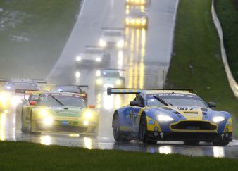 Aston Martin V12 Vantage GT3 Aston Martin V12 Vantage GT3