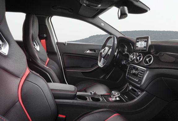 Mercedes-Benz GLA 45 AMG Mercedes-Benz GLA 45 AMG