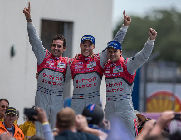 Marcel Fassler, Andre Lotterer i Benoit Treluyer Marcel Fassler, Andre Lotterer i Benoit Treluyer