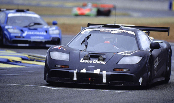 McLaren F1 GTR McLaren F1 GTR