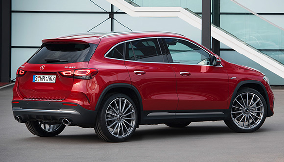 Mercedes-AMG GLA 35 Mercedes-AMG GLA 35